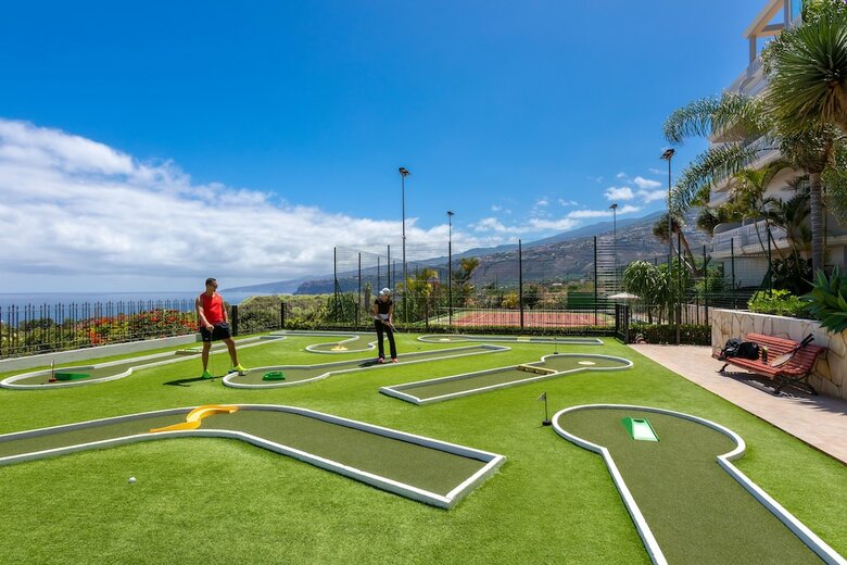 Hotel Riu Garoe