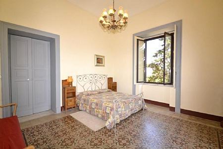 Viagrande Villa Sleeps 8 Wifi