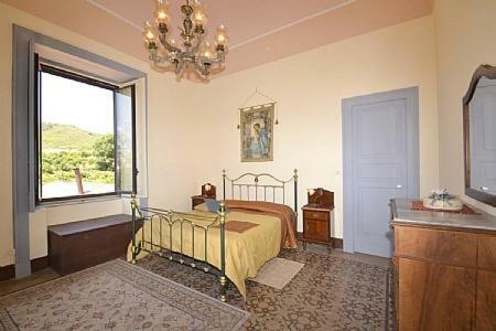 Viagrande Villa Sleeps 8 Wifi
