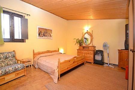 Viagrande Villa Sleeps 2