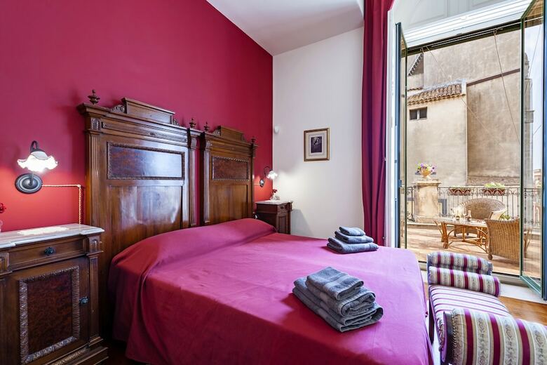 Hostal Villa Di Leo Borgo Viscalori
