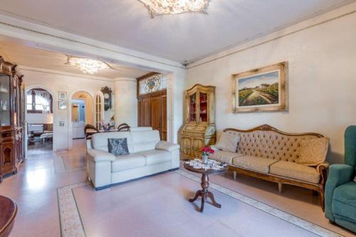 Gronda Sud Apartment Sleeps 6