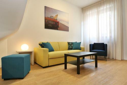 Lupori House