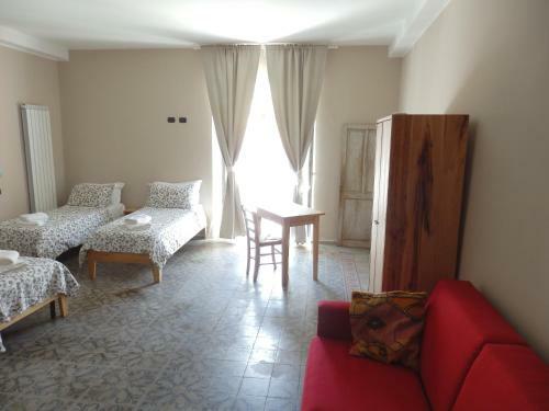 Hostal Sybarite