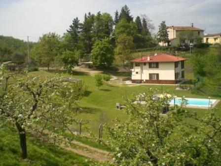 Vicchio Apartment Sleeps 4 T241521