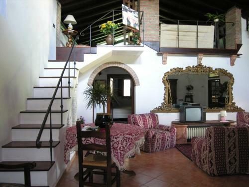 Vicchio Villa Sleeps 7 Pool Wifi