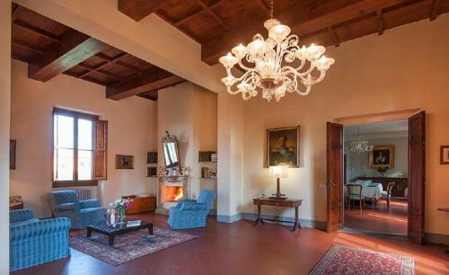 Vicchio Villa Sleeps 12 Pool Wifi
