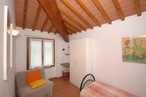 Vicchio Apartment Sleeps 4