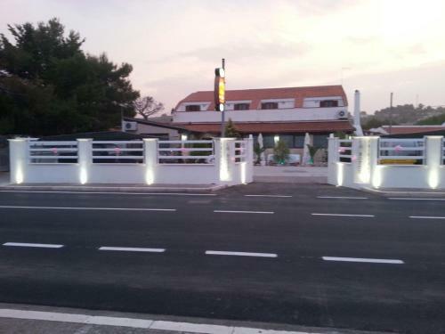 Hotel Albergo Labotte