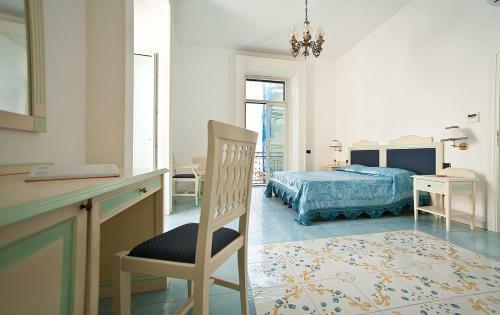 Vietri Sul Mare Villa Sleeps 3 Air Con Wifi
