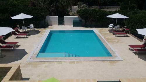 Trilocale Piscina E Doppio Giardino 6