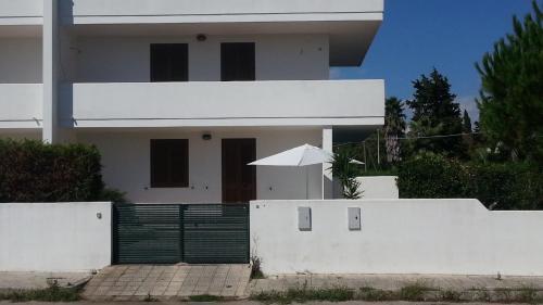 Trilocale Piscina E Doppio Giardino 6