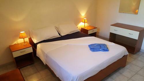 Villa Trilo Con Doppio Giardino 26