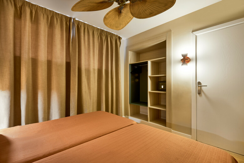Hotel Tent Mojito Suites