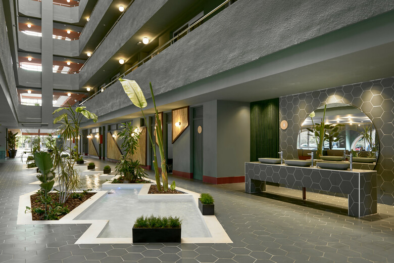 Hotel Tent Mojito Suites