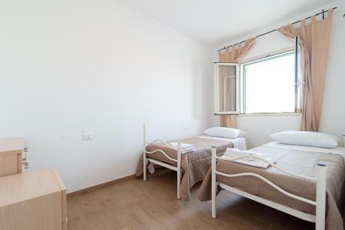 Broom Apartment