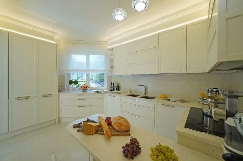 Villa Sabine: New Modern Villa With Private Pool