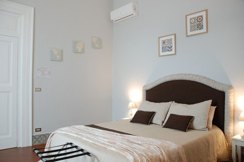 Hostal Palazzo Bianchi Domus Holidays