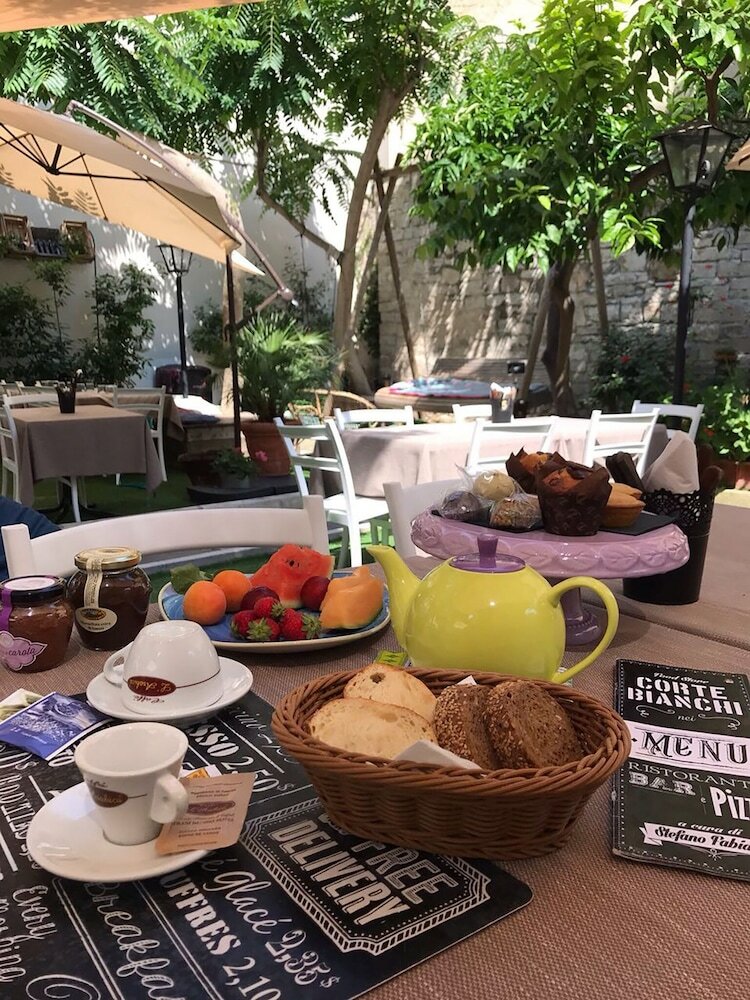 Hostal Palazzo Bianchi Domus Holidays