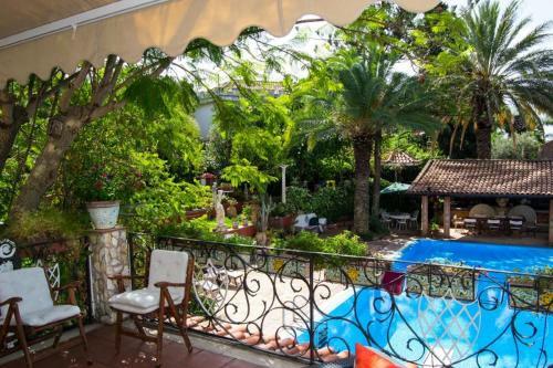Chianchitta-trappitello Villa Sleeps 12 Pool Wifi