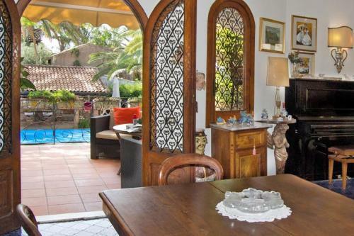 Chianchitta-trappitello Villa Sleeps 12 Pool Wifi