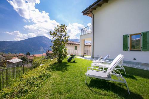 Tremezzo Villa Sleeps 6 Pool Air Con