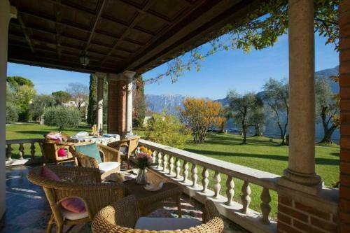 Tremezzo Villa Sleeps 10