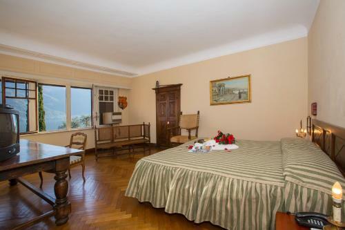 Tremezzo Villa Sleeps 10