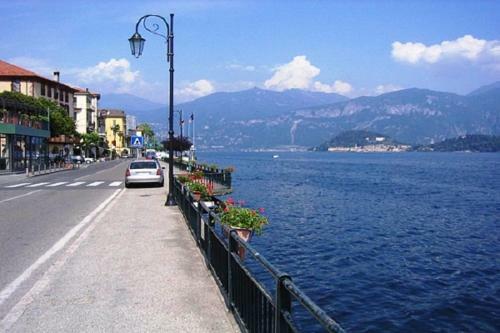 Tremezzo Apartment Sleeps 6 Pool Air Con