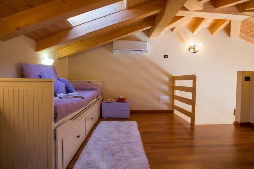 Tremezzo Apartment Sleeps 6 Pool Air Con