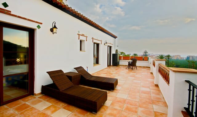 Apartamentos Tur�sticos La Santa Cruz Resort