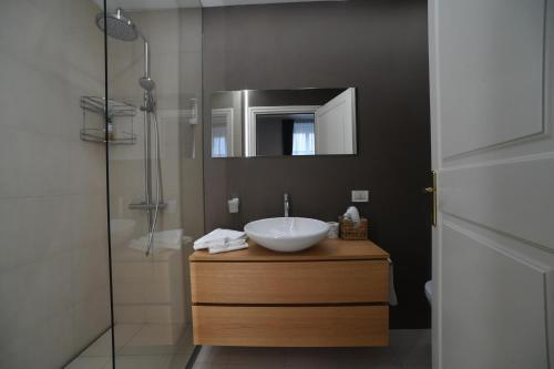 Bed & Breakfast Lainez Rooms & Suites