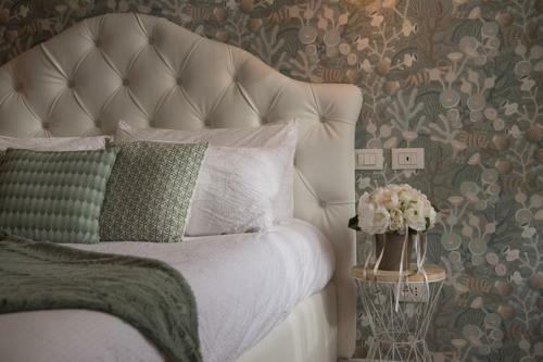 Bed & Breakfast Lainez Rooms & Suites