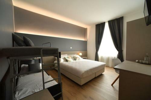Bed & Breakfast Lainez Rooms & Suites