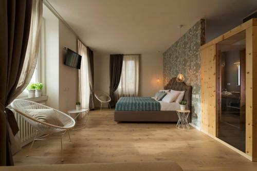 Bed & Breakfast Lainez Rooms & Suites