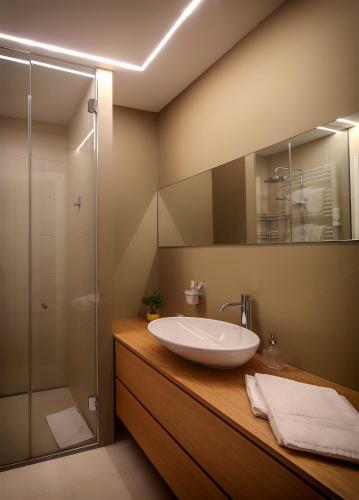 Bed & Breakfast Lainez Rooms & Suites