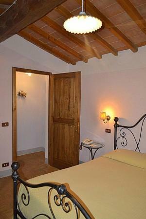 Bettolle Villa Sleeps 2 Pool Air Con Wifi