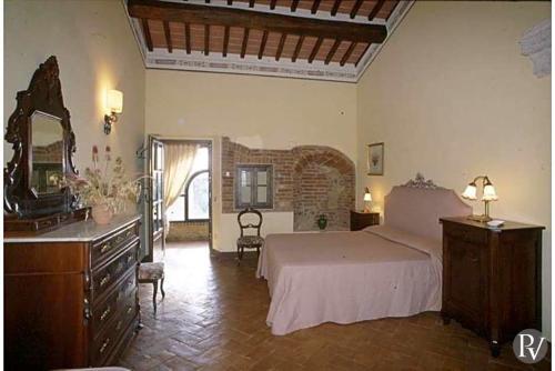 Siena Villa Sleeps 24 Pool Air Con Wifi