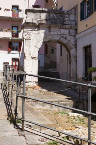 Apartamento Triestevillas Piazzetta Barbacan