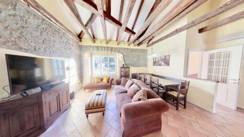 Apartamento Triestevillas Next To The Sea W/ Sauna + Jacuzzi + Bbq