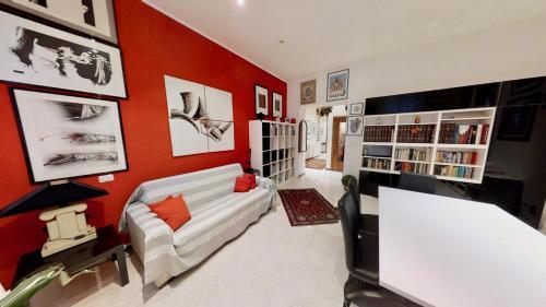 Apartamento Bianco Rosso E Nero: Nuovo Centralissimo 2+2