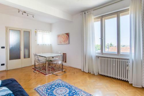 Trieste Buonarroti Seaview Apartment