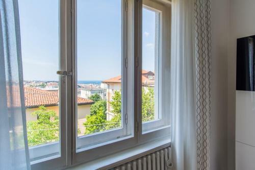 Trieste Buonarroti Seaview Apartment