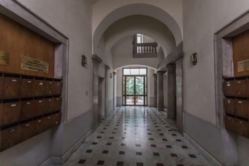 Apartamento Triestevillas Imbriani, Hyper Central Duplex, Rooftop View, 4+2 Guests