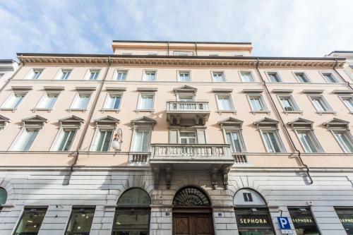 Apartamento Triestevillas Imbriani, Hyper Central Duplex, Rooftop View, 4+2 Guests