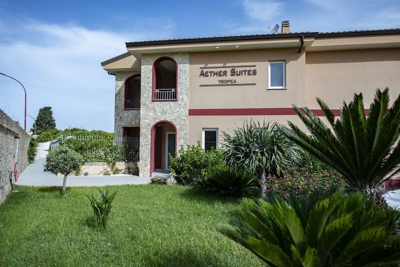 Bed & Breakfast Aether Suites Tropea