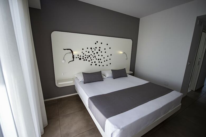Bed & Breakfast Aether Suites Tropea