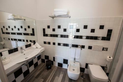 Hostal Villa Adua