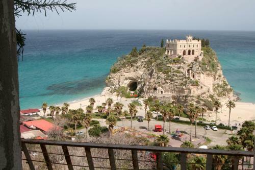 Apartamento Al Corallone A Picco Sul Mare