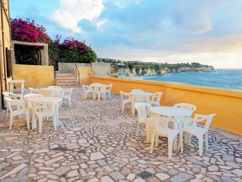 Hostal Sant'antonio Accommodation